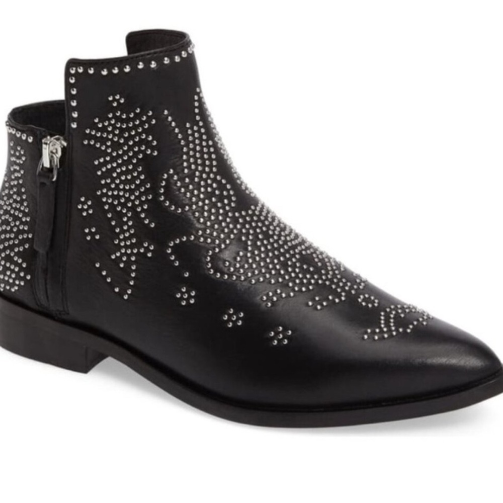 Mercer Edit CALL2BACK Studded Black Ankle Boots - Women’s size 9.5